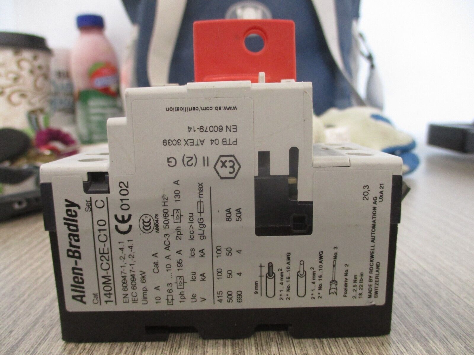 Allen-Bradley Manual Motor Protector 140M-C2E-C10 Trip : 6.3-10A