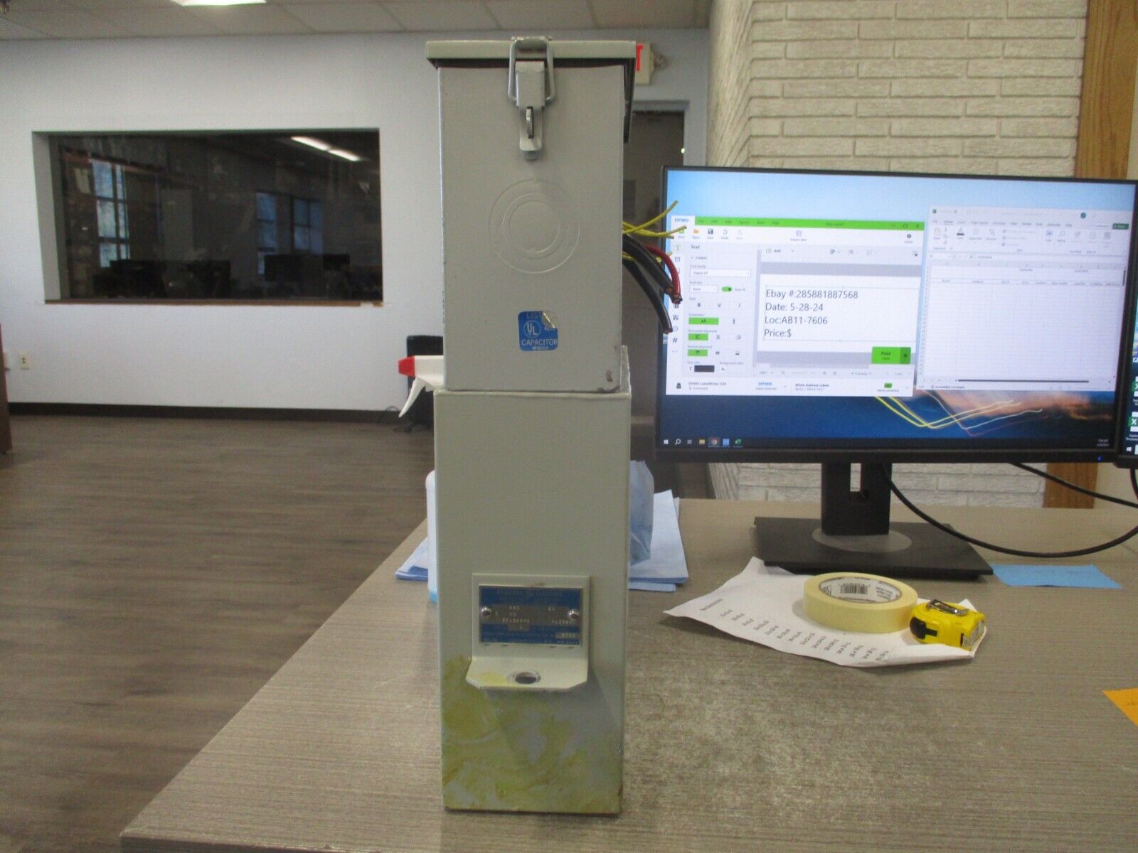 GE Dielektrol Capacitor 55L345KD 20 KVAR 480V 60Hz 3Ph Used