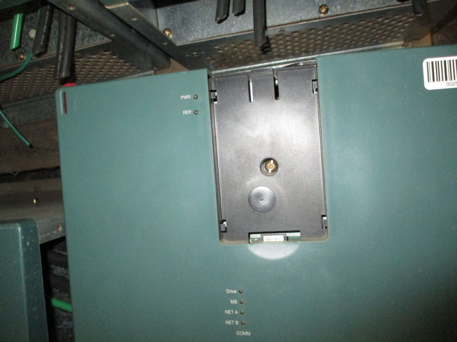 Rockwell Automation VTAC9 AC Drive 9VT401-096HNANA 75HP 3Ph *No Keypad* Used