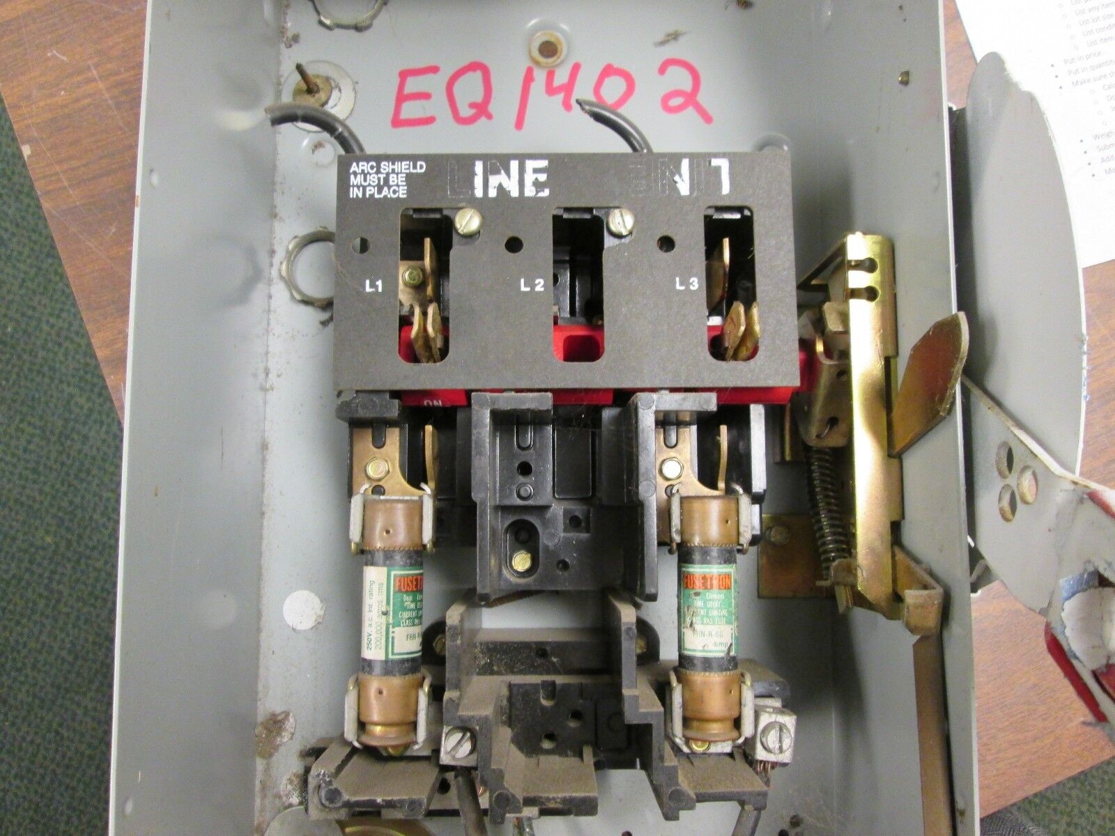 GE 3R Fusible Safety Switch TH3222R 60A 240V 2P 3W Nema 3R Enclosure