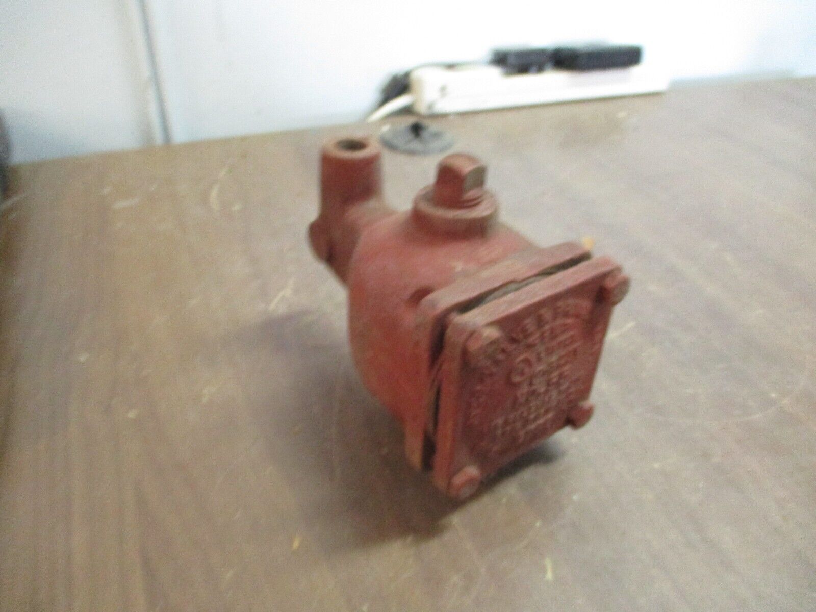 Apco / Valve & Primer Corp Air Release Valve No. 55 175PSI Used