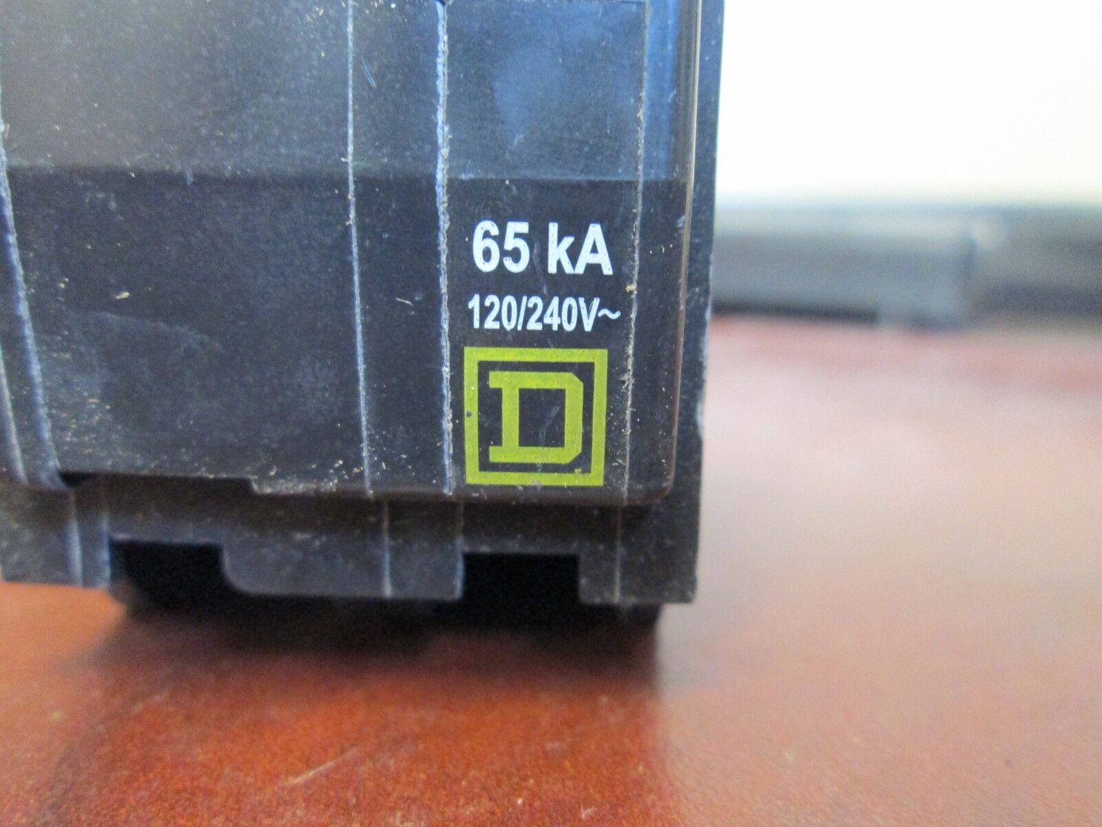 Square D Bolt-on Circuit Breaker QHB230 30A 120/240V 2P New Surplus