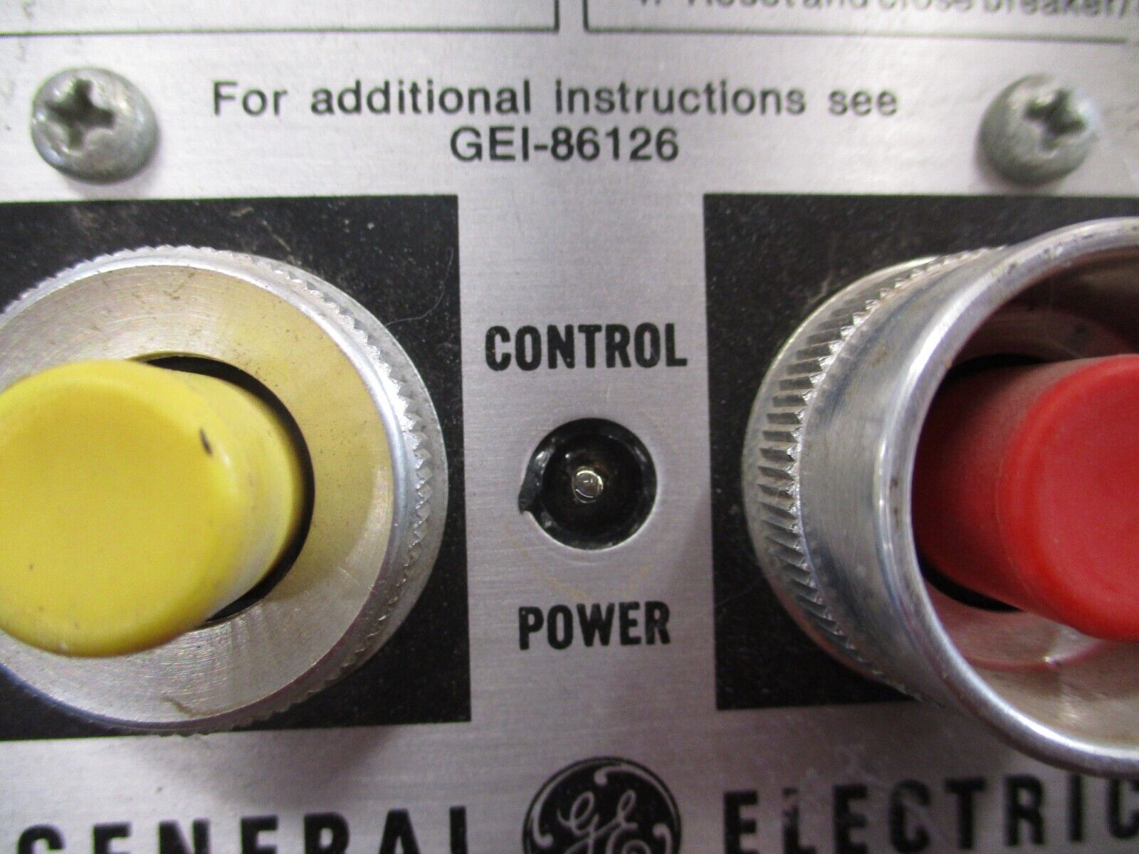 GE Ground Break System TGS0008/TGSR12Z/TGSMP Sensor: 3000A Panel: 120VAC Used