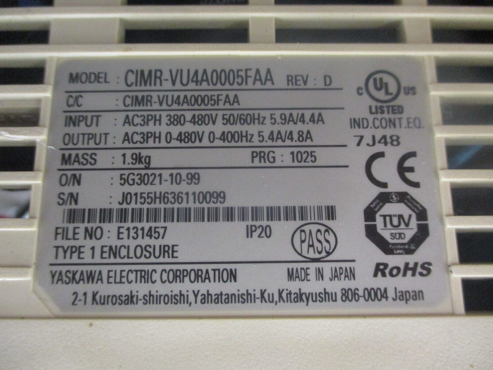 Yaskawa V1000 AC Drive CIMR-VU4A0005FAA Rev.D 3HP 3Ph Input: Output: Used
