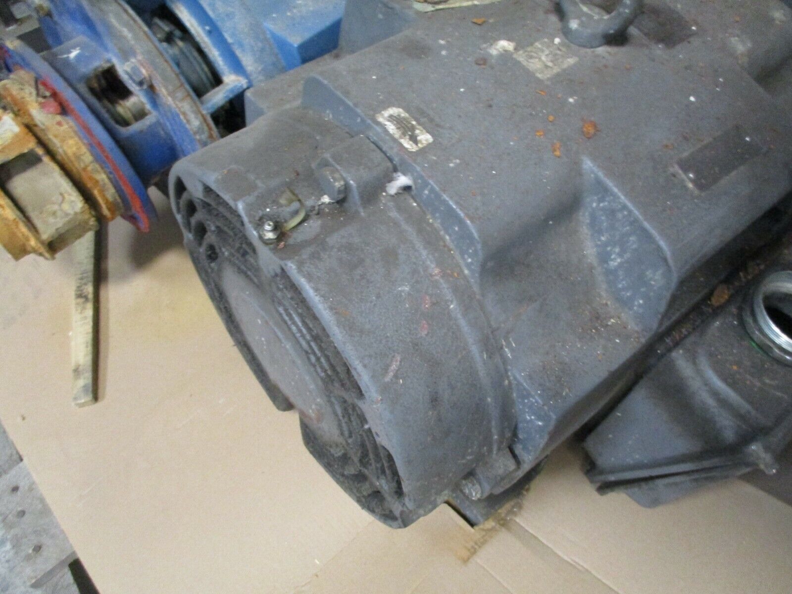 WEG AC Motor 06036OS3E326JM 60HP 3600RPM 208-230/460V 139/69.5A 60Hz 3Ph Used