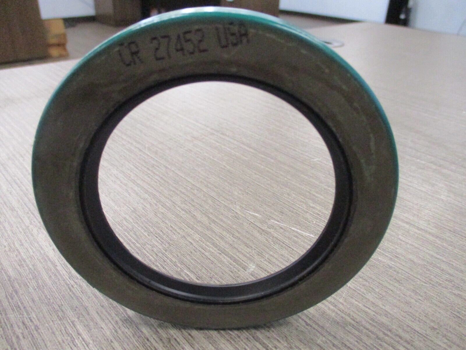 CR Joint Radial Oil Seal 27452 * Lot Of 2* New Surplus