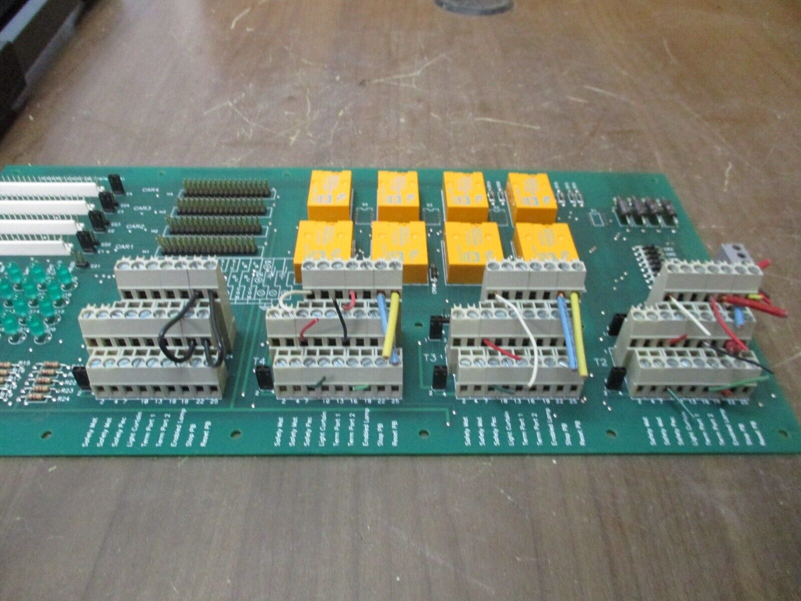 White POD Controller / 680 Termination Board E01-1976 Rev. 01 Used