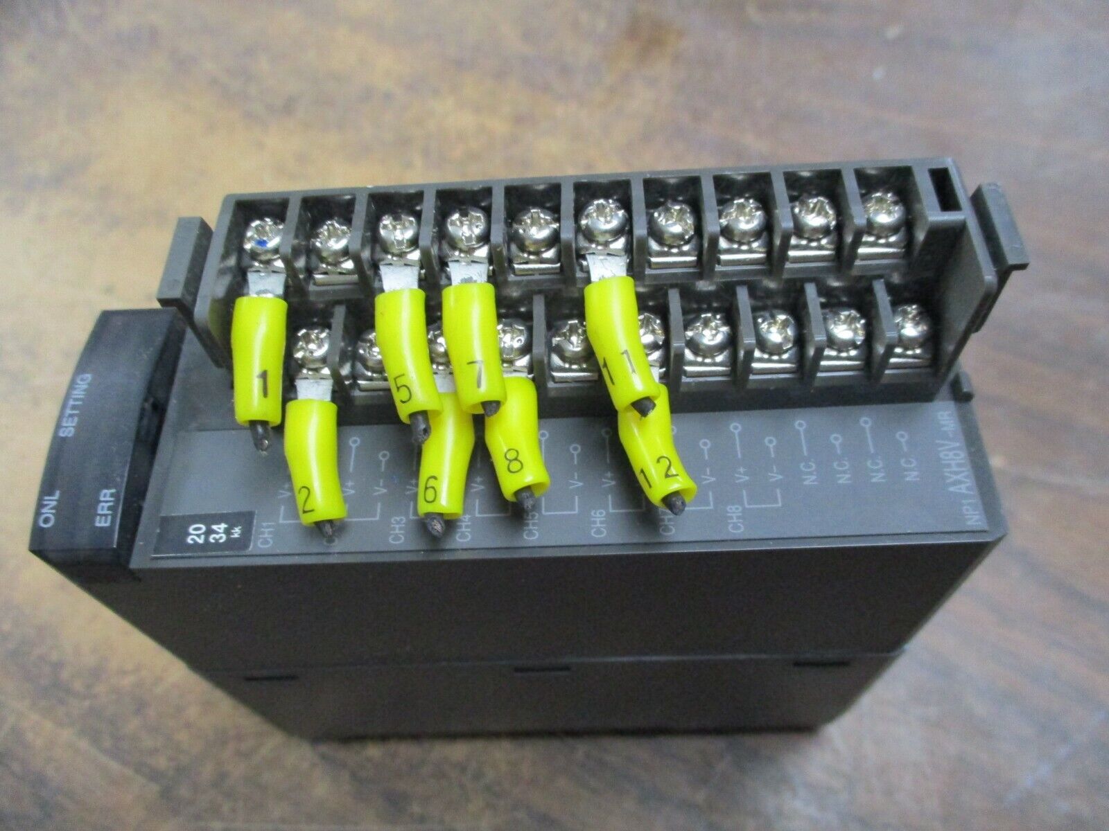 Fuji Electric Analog Input Module NP1AXH8V-MR 8-Channel Resolution:14 Bits Used