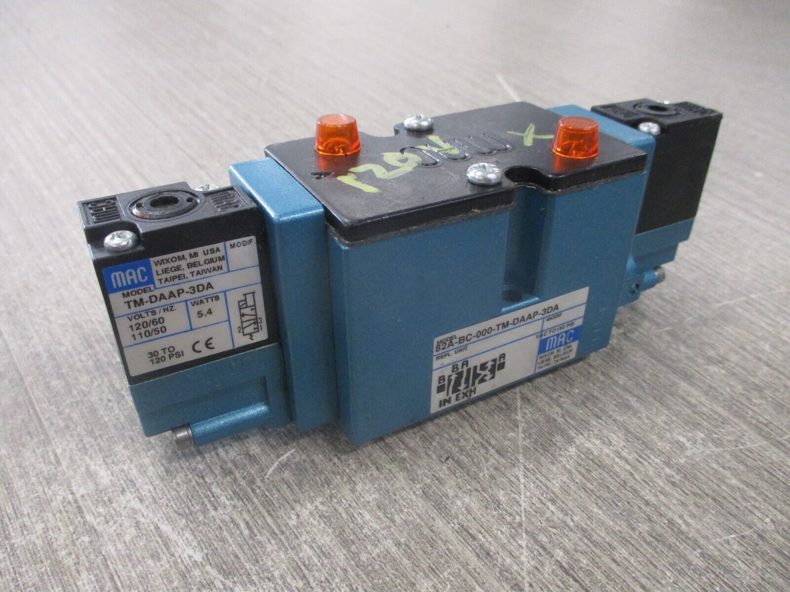 MAC Solenoid Valve 82A-BC-000-TM-DAAP-3DA Used