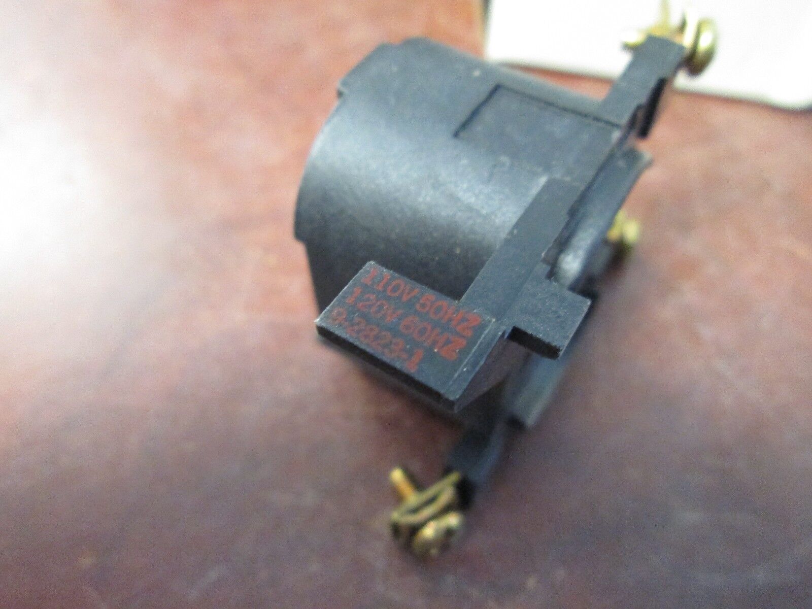 Cutler-Hammer Magnetic Coil 9-2823-1 Size: 45CR 120V@60Hz 110V@50Hz New Surplus