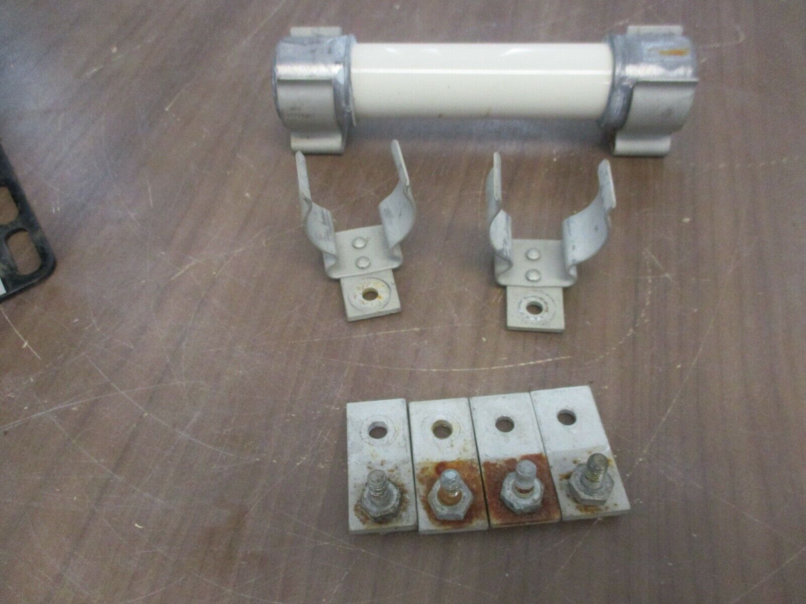 GE Type JVM-3 Potential Transformer 643X92 Ratio 35:1 Pri:4200V 50-60Hz Used