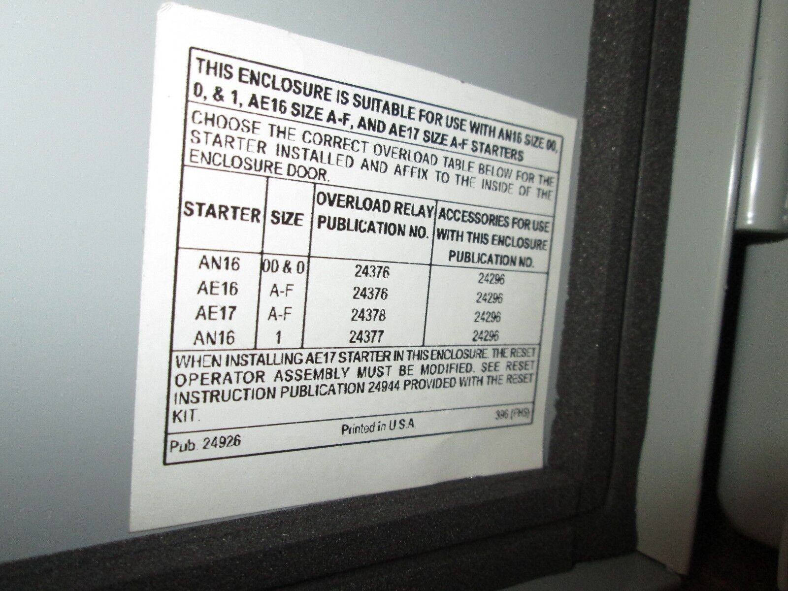 Cutler-Hammer Enclosed Starter ECN0121A3A Size 2 Nema 1 Enclosure New Surplus