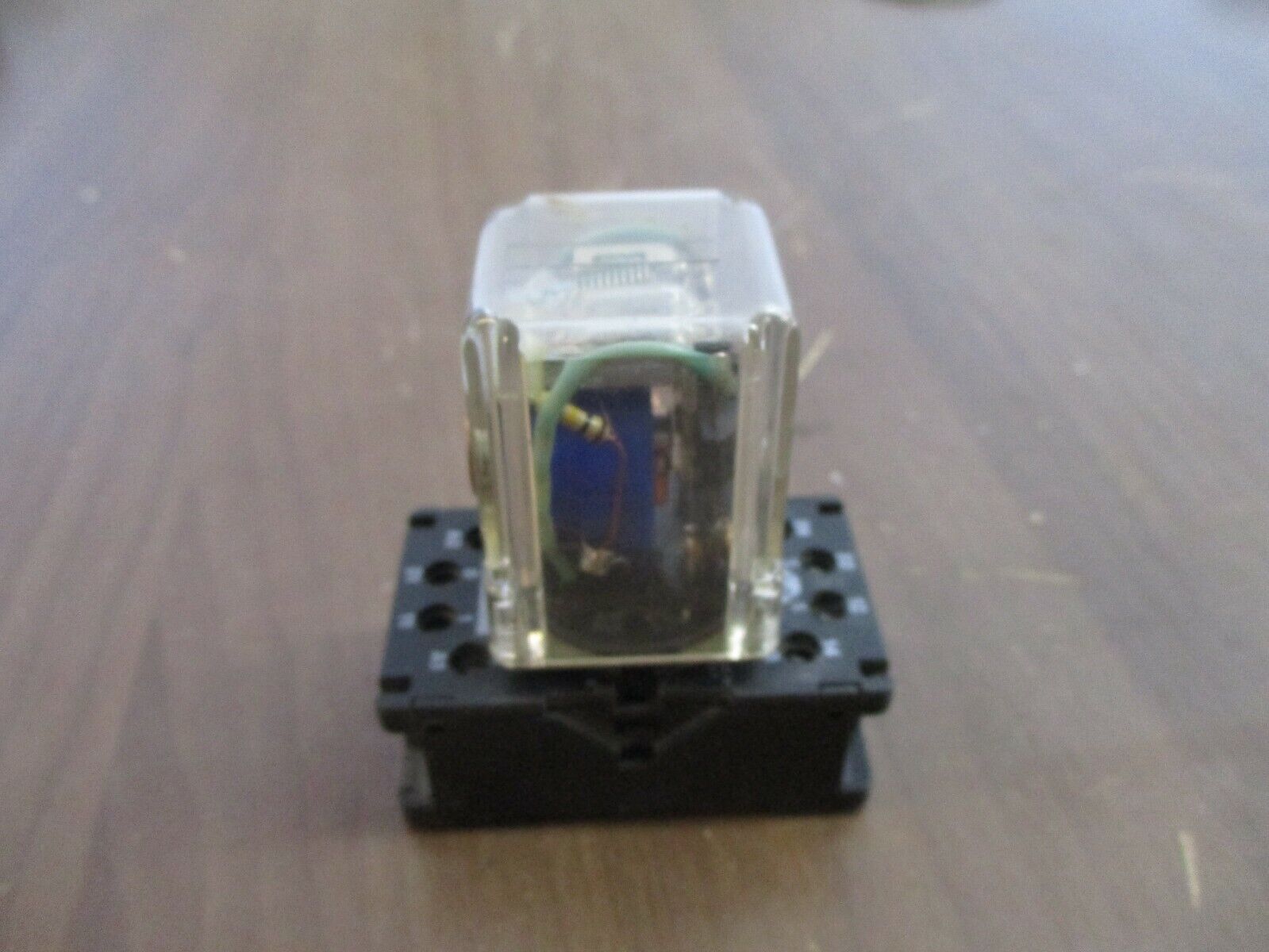 Deltrol Controls Relay 105A 10A DPDT 120V Coil w/ Base *Lot of 2* Used