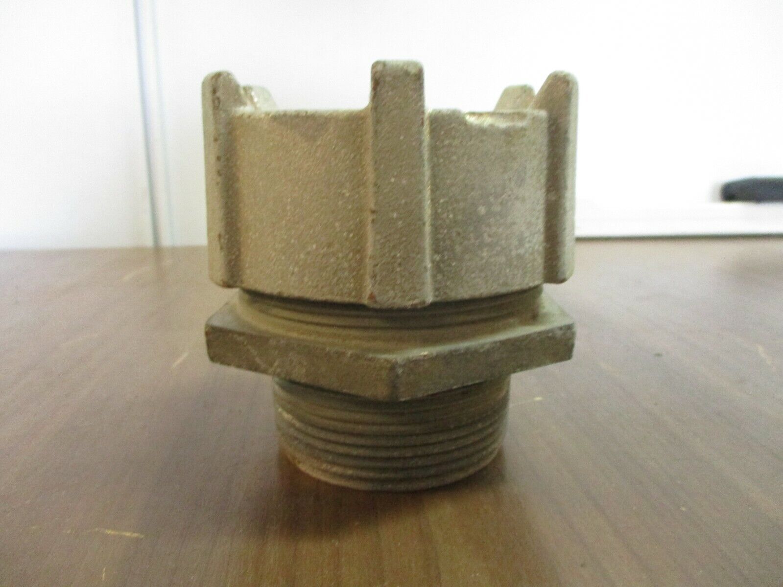 Thomas & Betts Watertight Fitting Size: 2 1/2" Used