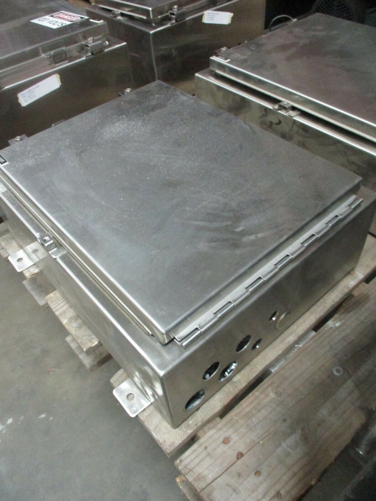 Hoffman Type 4, 4X, 12 Stainless Steel Enclosure A-16H2006SSLP Size: 16x20x6"