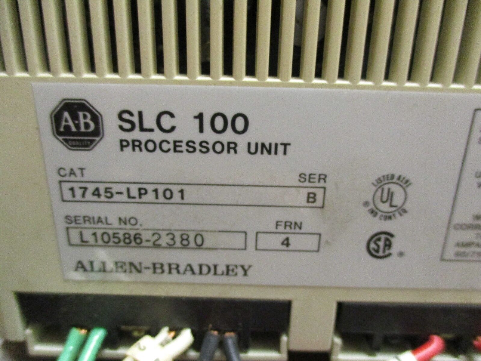 Allen-Bradley SLC 100 Processor Unit 1745-LP101 Ser B FRN 4 *Missing Cover* Used