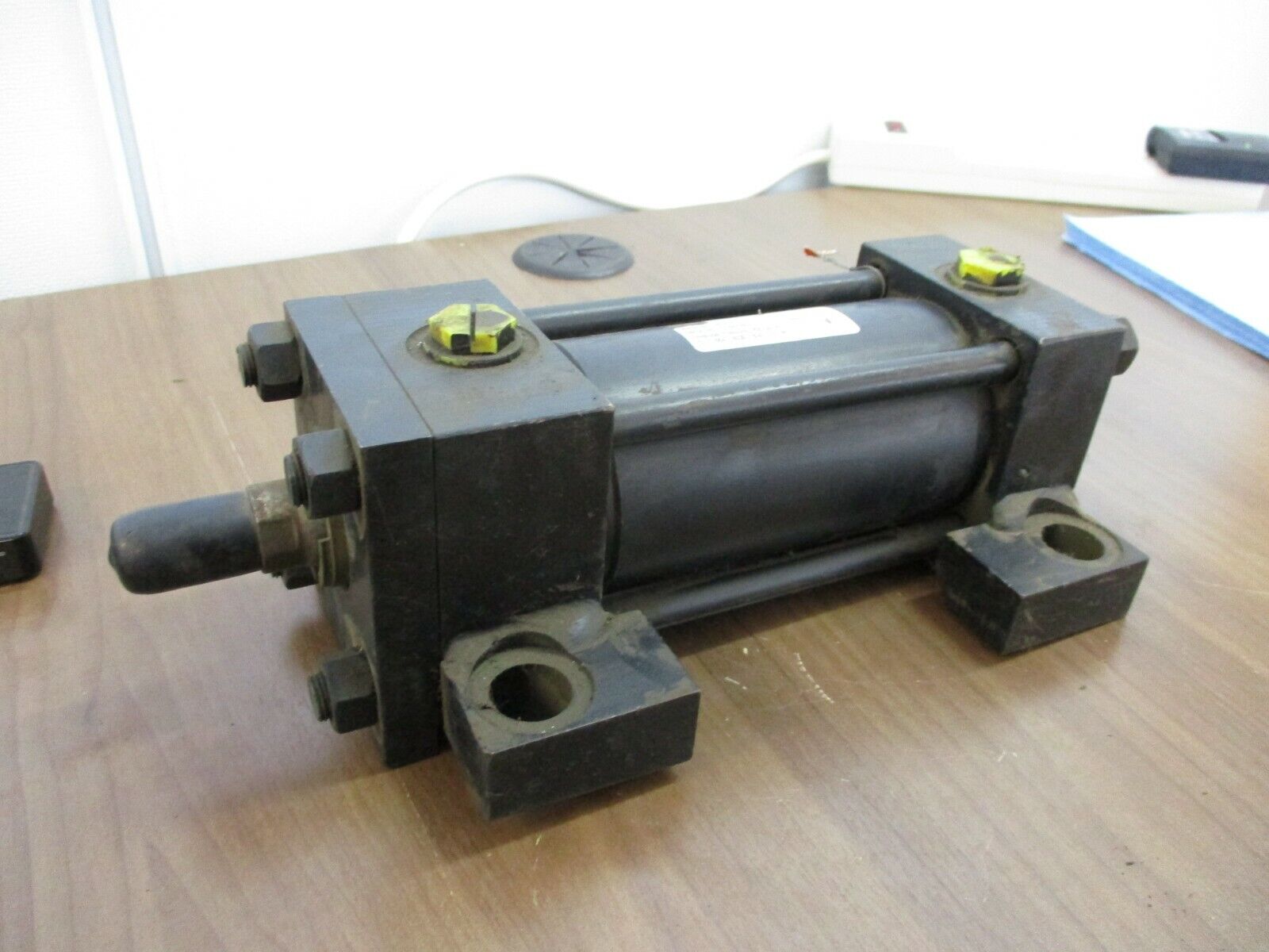 RWC Air Cylinder 890203106 250 PSI Used