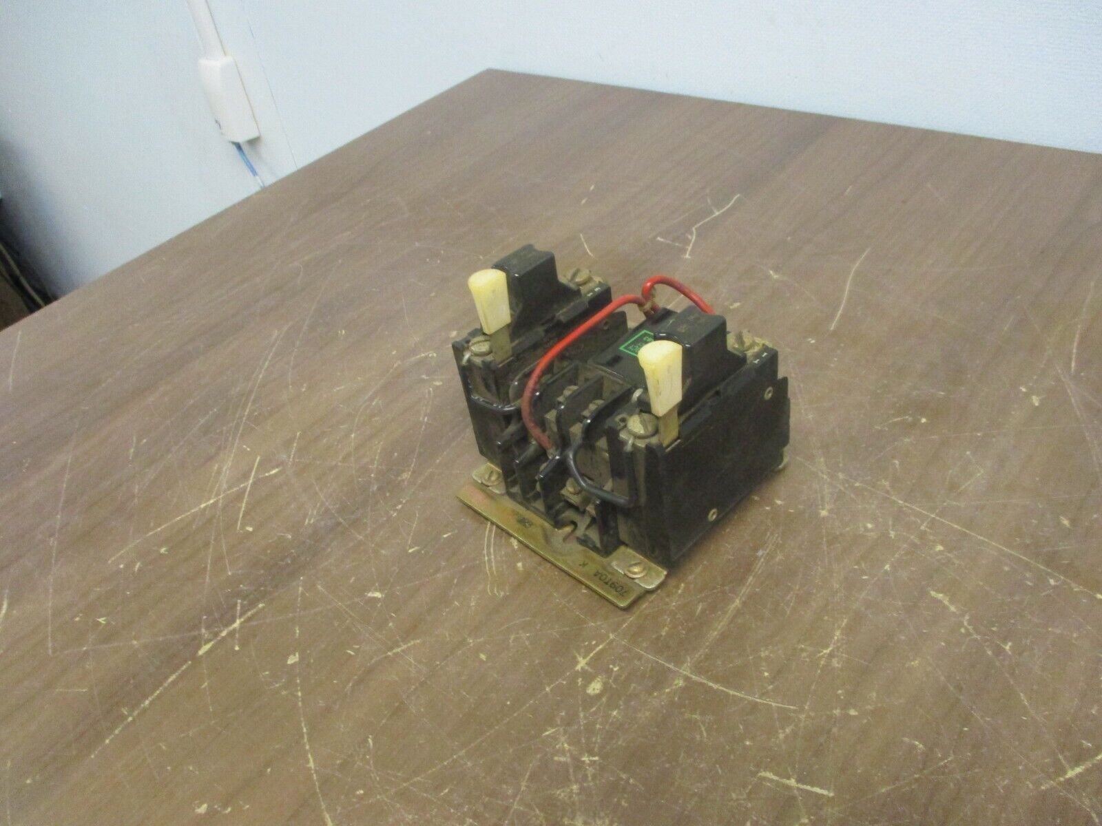 Allen-Bradley Starter 709TOA Ser. K 240V Coil Used