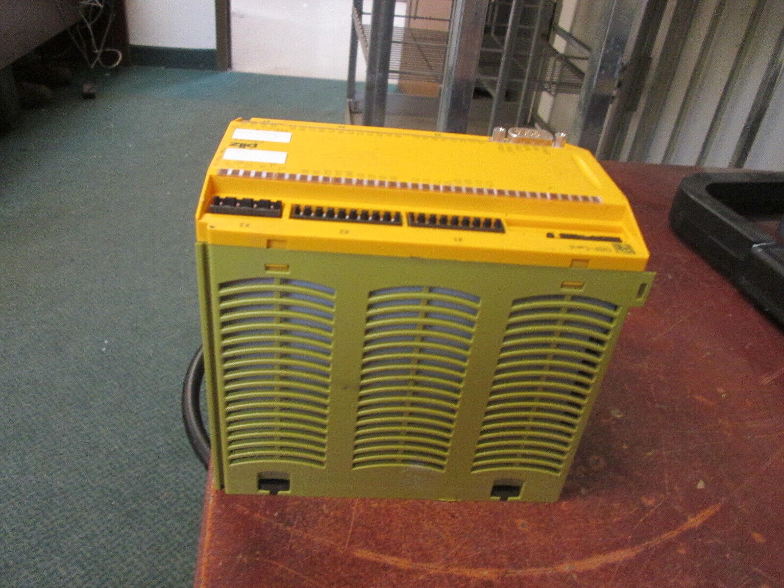 Pilz Safety Relay Base Unit PNOZ m1p 24 VDC 6A Used