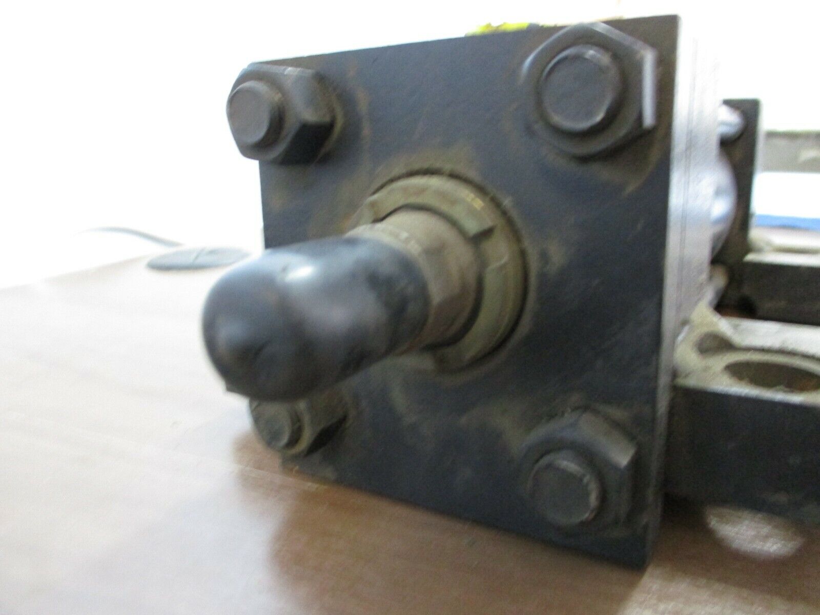 RWC Air Cylinder 890203106 250 PSI Used