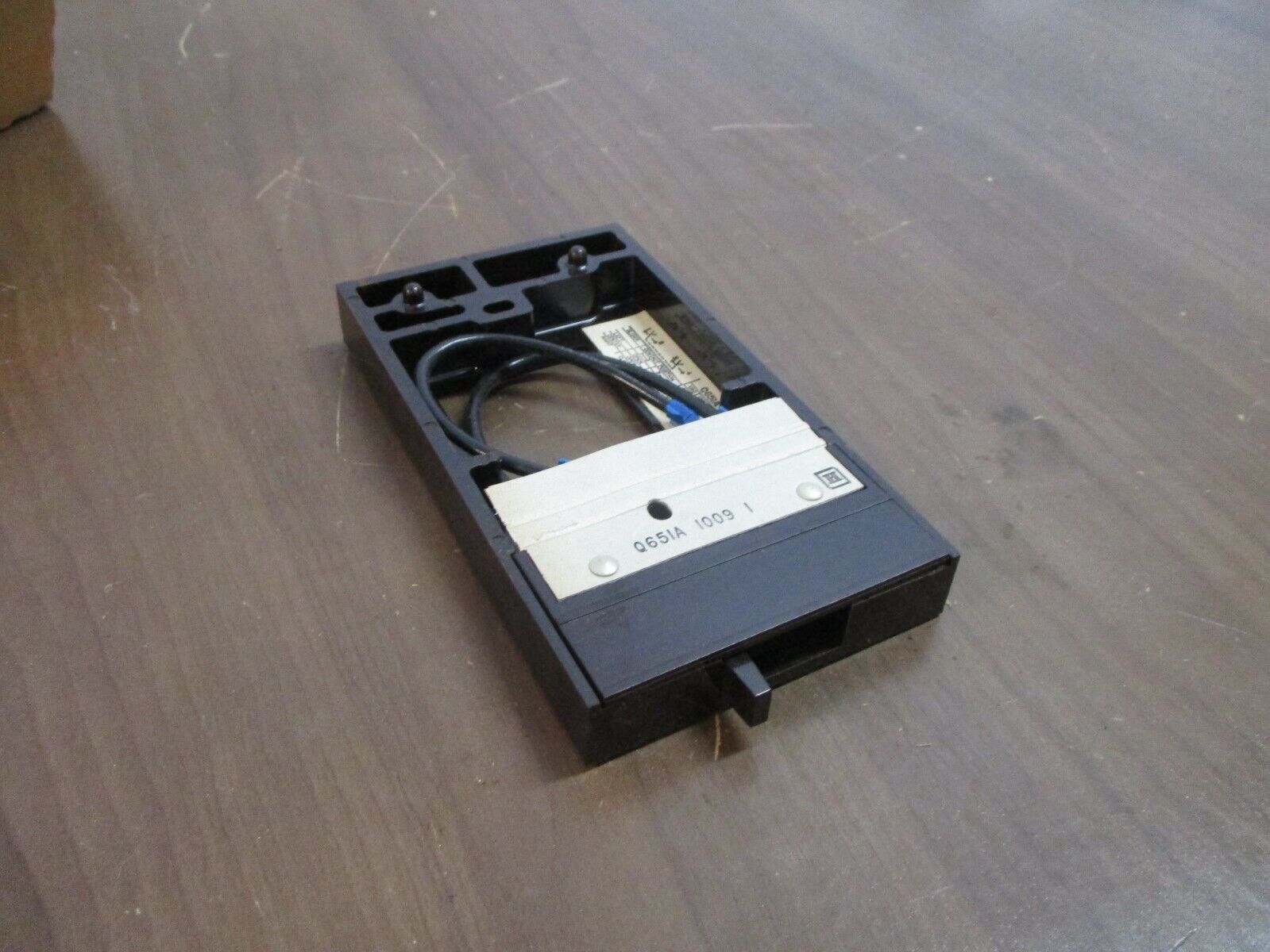 Honeywell Subbase Q651A 1009 1 For Use w/ T4051-T6051 3-Position Switch