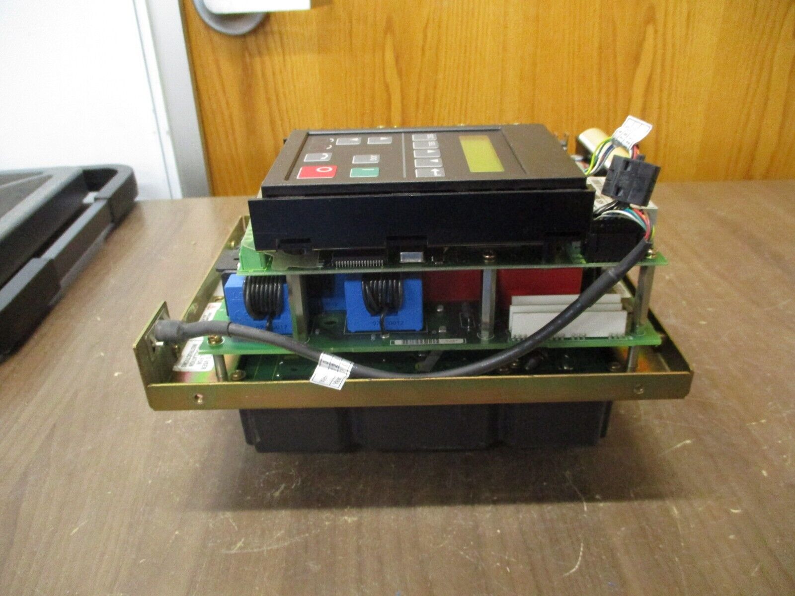 Allen-Bradley AC Drive 1336E-BRF20-AN-EN-L9E Ser. D 2HP w/ Keypad *Open Chassis*