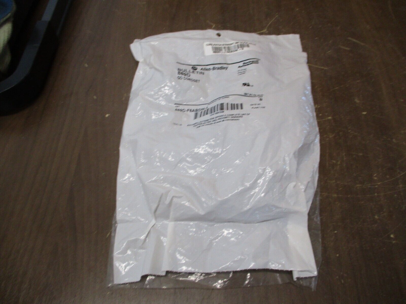 Allen-Bradley QD Cordset 889D-F8ABDM-3 Ser. B DC Micro Straight 3 Meter