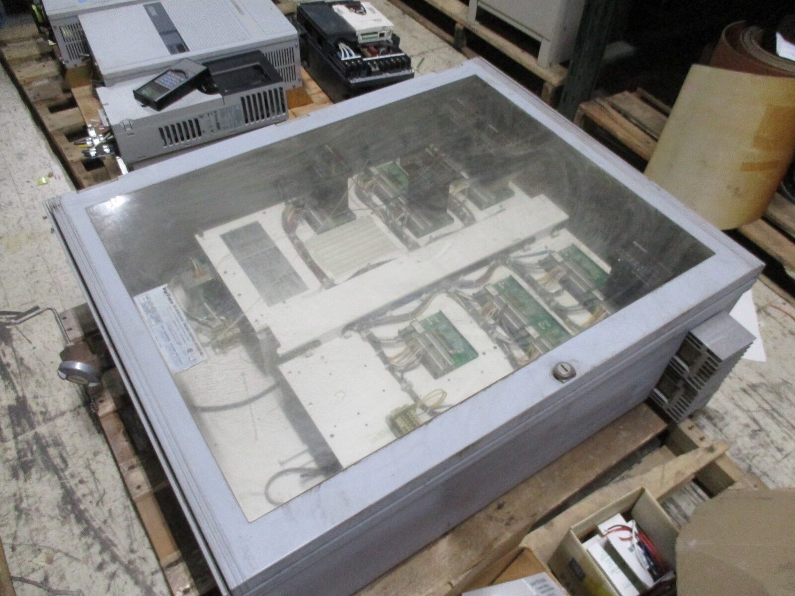 DigiTrace 920 Series Heat Tracing Controller Assembly 920*E14FWQ1*SIS312*SS3112