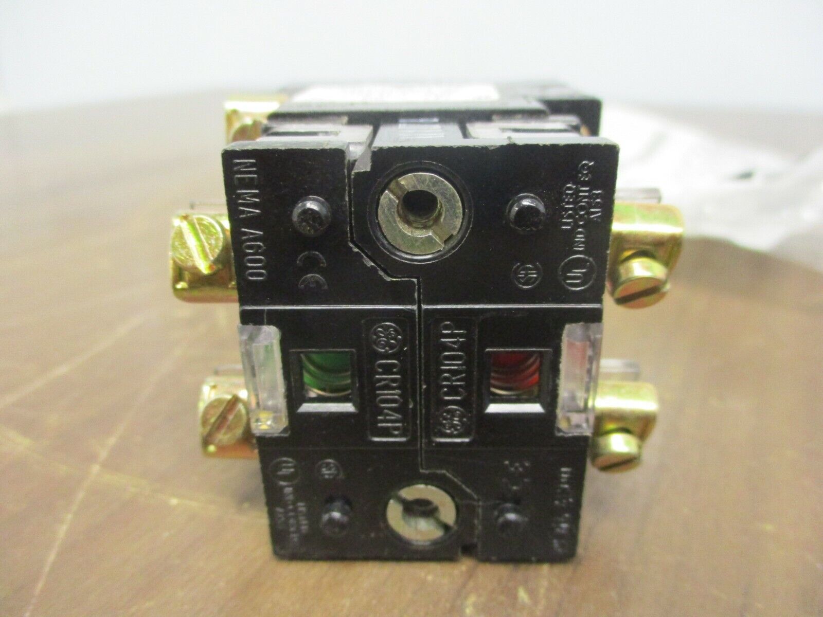 GE Illuminated Pushbutton CR104PBT11R1B2 120V New Surplus *No Box/Missing Lens*