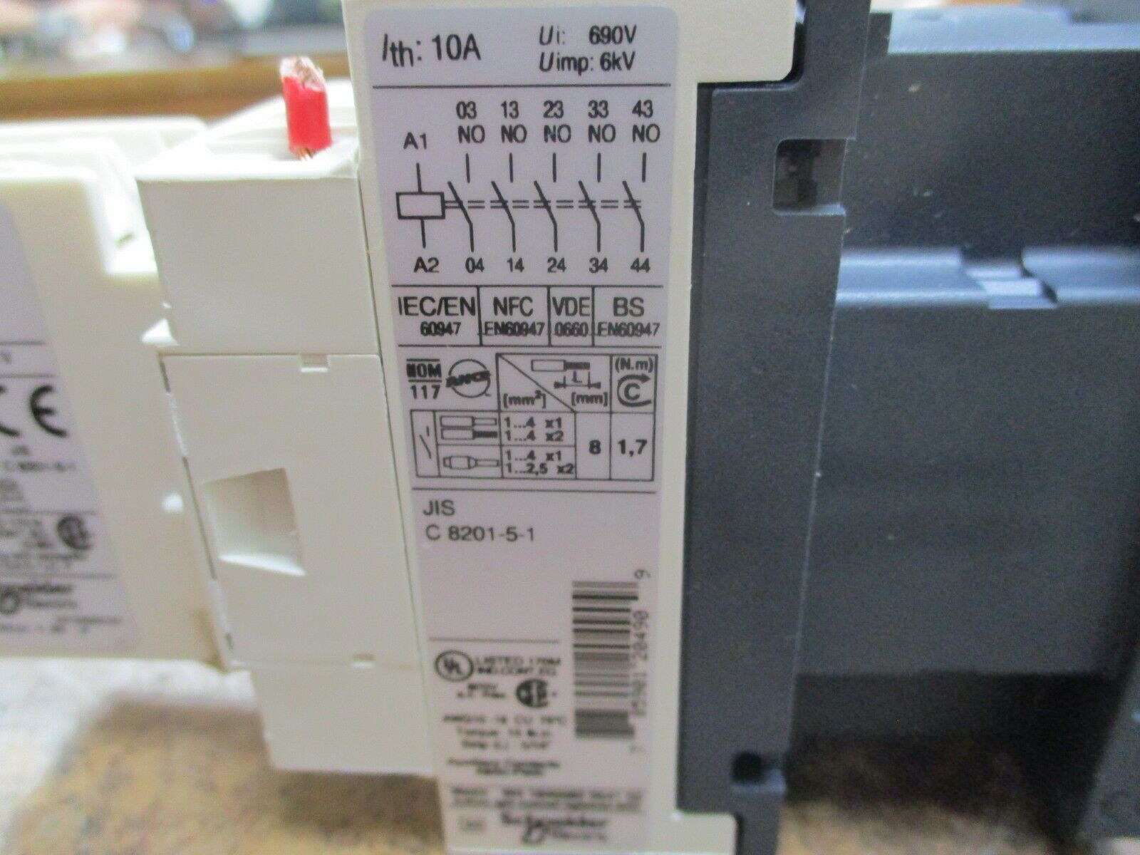 Telemecanique Contactor CAD50 120V Coil 10A w/ Aux Contact Block Used