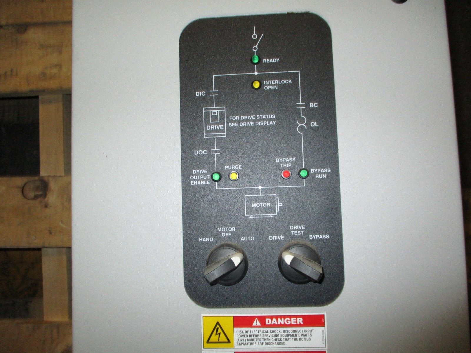 Allen-Bradley PowerFlex 400 AC Drive w/ Bypass 22C-D045A103 Ser. A 30HP 3Ph Used