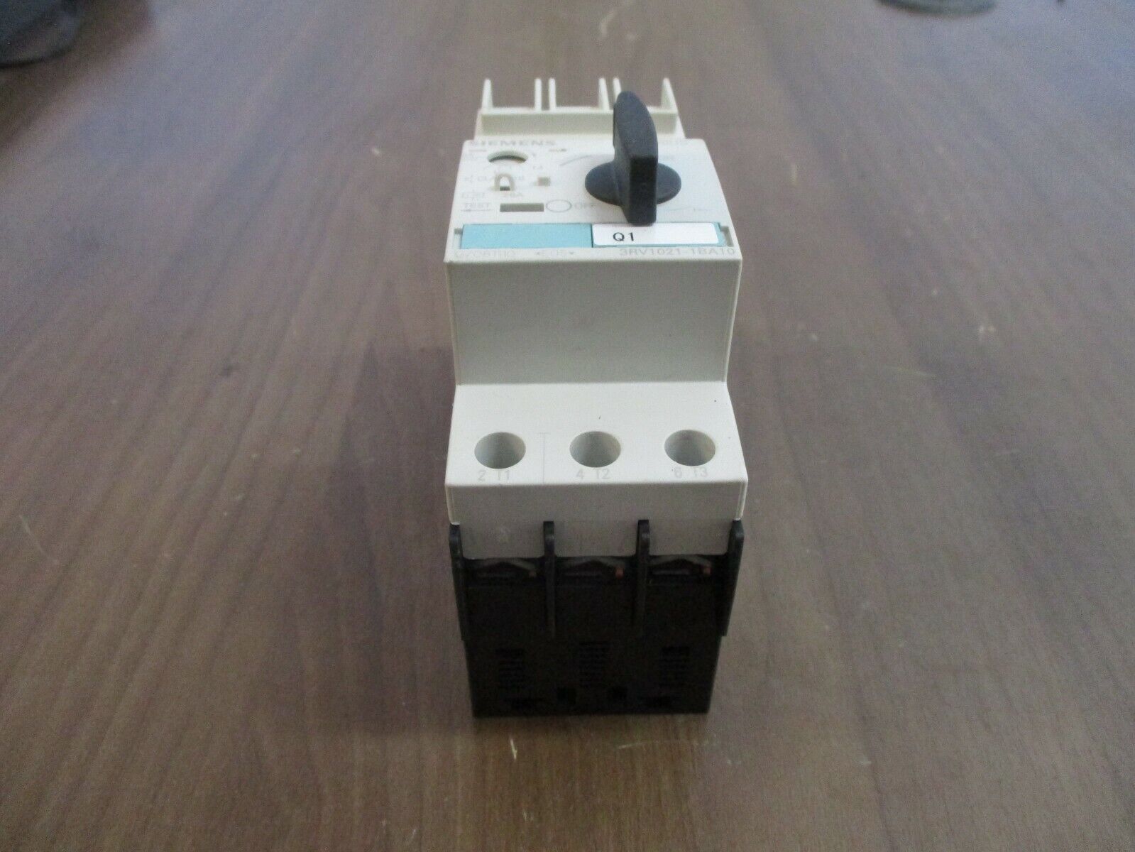 Siemens Sirius Motor Protector 3RV1021-1BA10 Trip: 1.4-2.0A Used