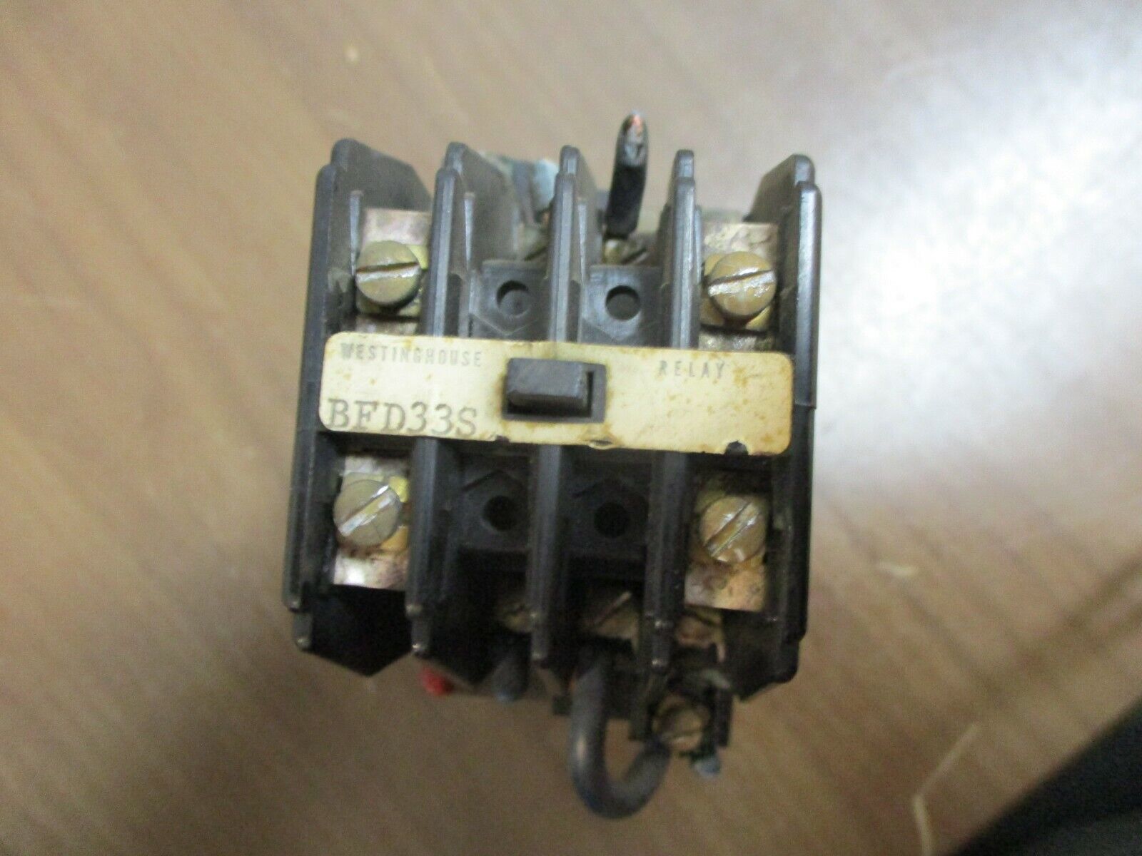 Westinghouse Control Relay BFD33S 120VDC Coil 10A 300VAC Used