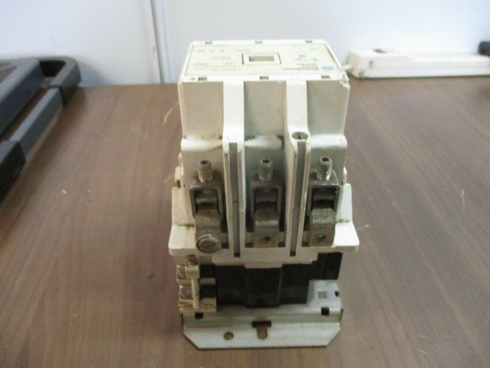 Westinghouse Size 3 Contactor A201K3CA 120V Coil 90A *Chipped Corner* Used