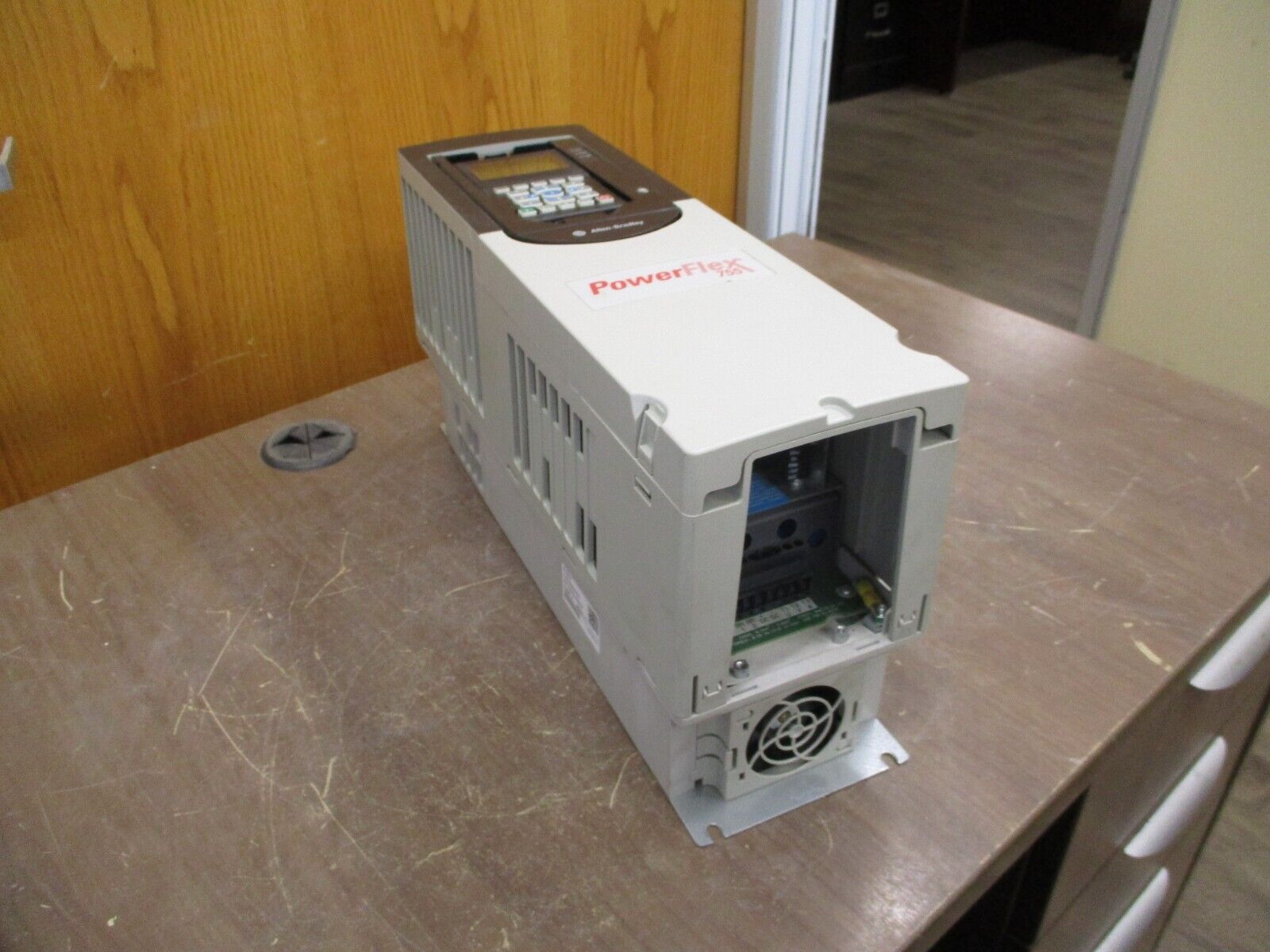 Allen-Bradley PowerFlex 755 AC Drive 20G11ND022AA0NNNNN Ser. A 15HP 3Ph Used