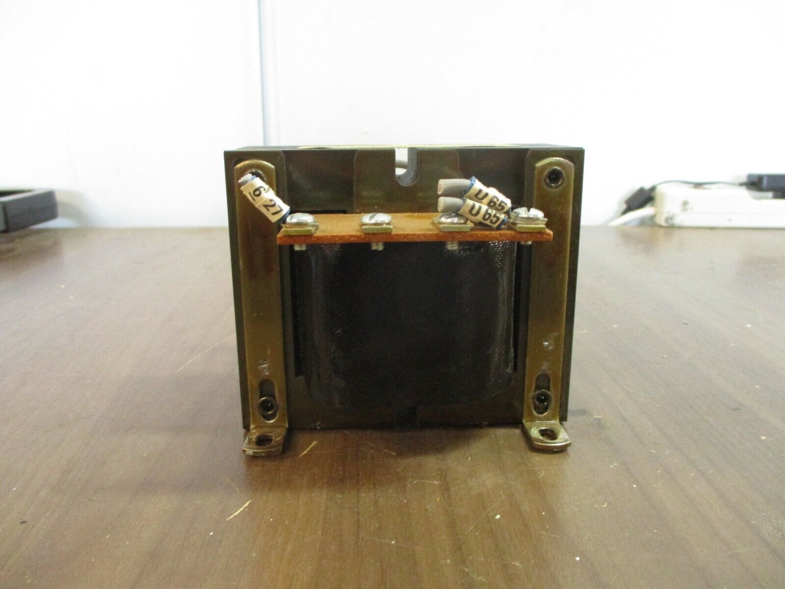 Jefferson Electric Transformer 636-1181 350VA Pri: 240/480V Sec: 120V 50/60Hz