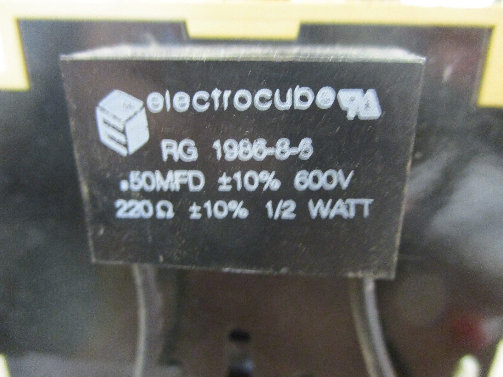 Allen-Bradley Contactor w/Aux Contact 100-A30N*3 Used