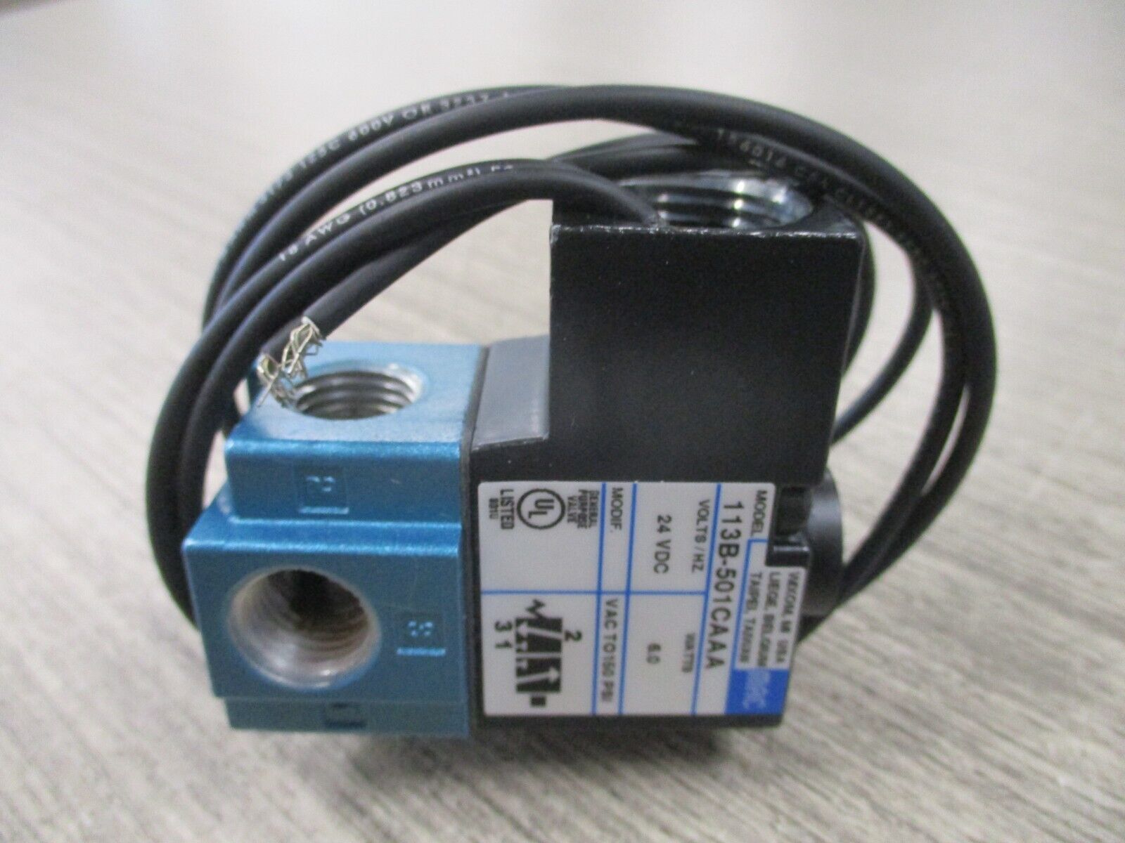 MAC Solenopid Valve 113B-501CA New Surplus