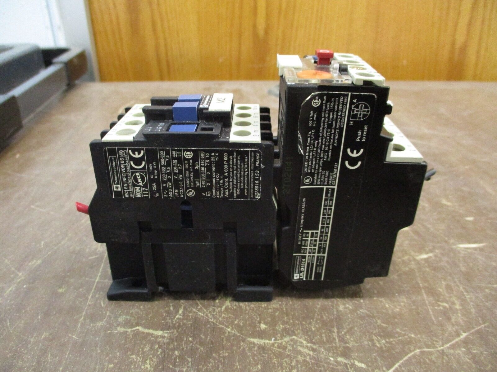 Telemeanique Starter LC1 D12 10 / LR2 D15 120V Coil Trip: 7-10A Used