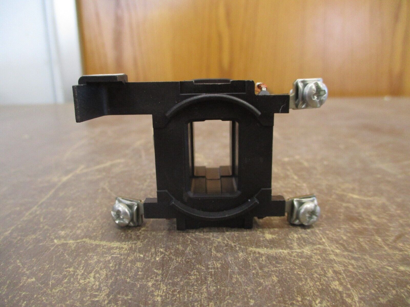 Eaton DC Magnetic Coil C335KD3A1 Ser. A1 120VDC Coil New Surplus