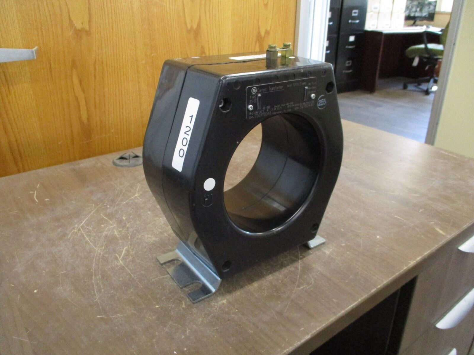 GE Type JCS-0C Current Transformer 750X110048 Ratio 1200:5A 600V 60Hz 10kV BIL