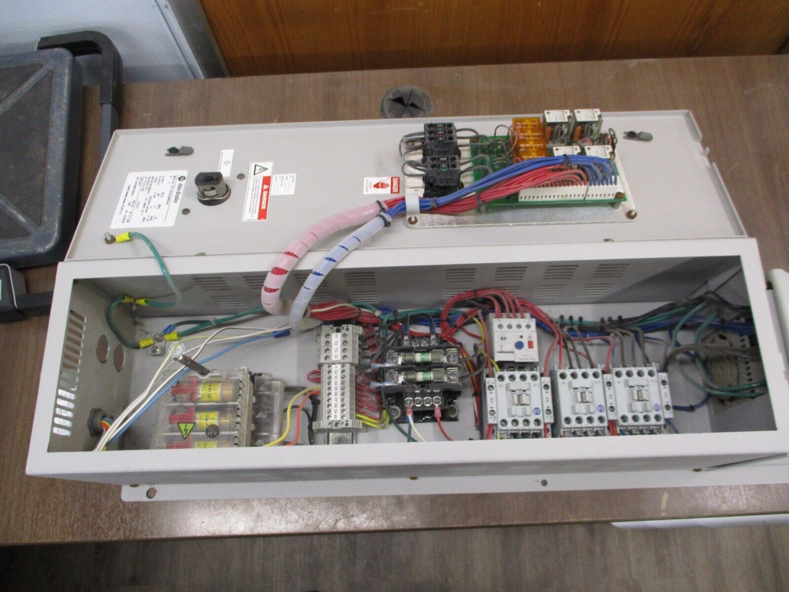 Allen-Bradley PowerFlex 400 AC Drive w/ Bypass 23C-D010A103NNBANN 5HP 3Ph Used