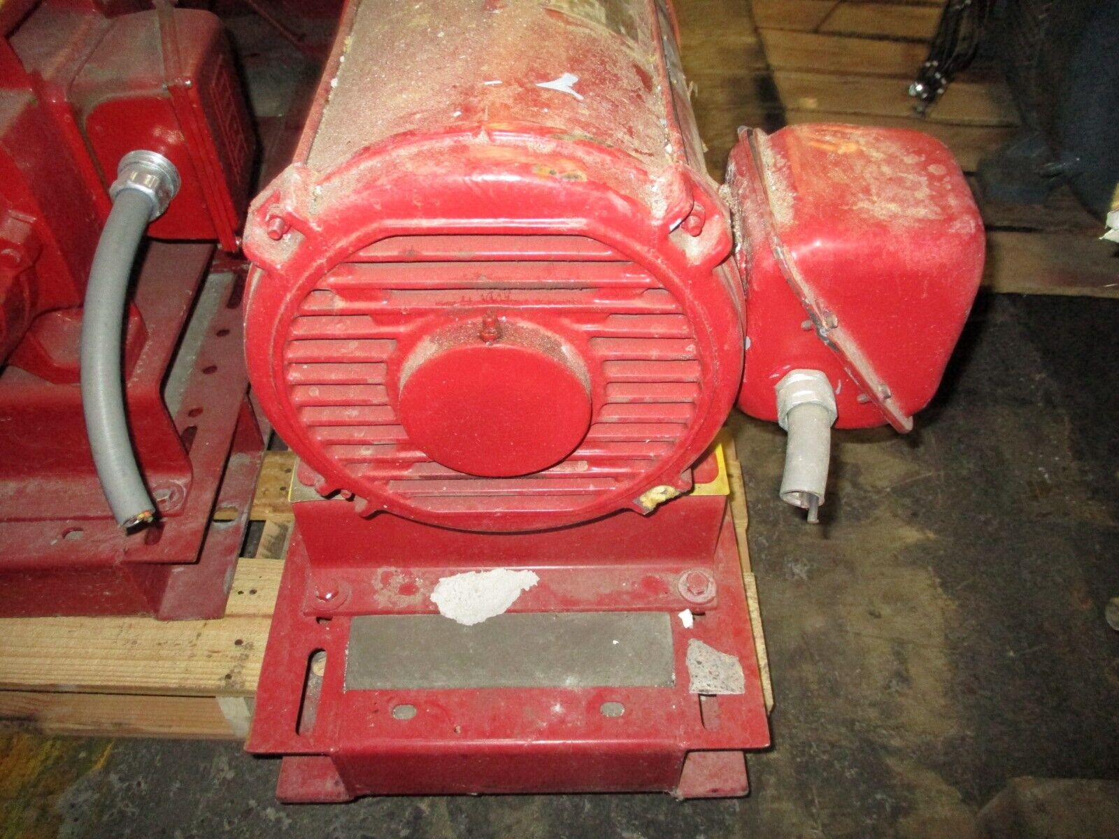 Bell & Gossett Pump 1510 BF 9.750 5E 1800RPM 25HP 941GPM 75ft Head 175PSI Used