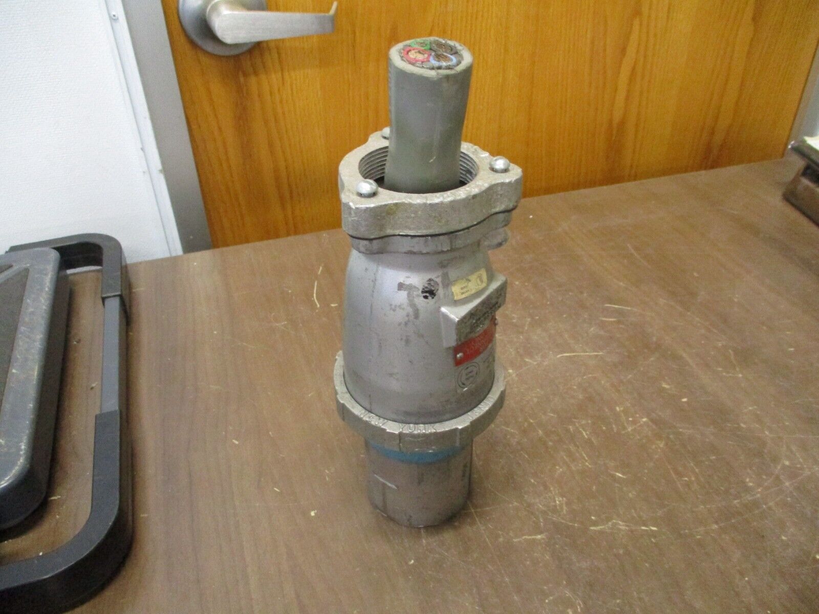RussellStoll Plug JPS1534LK 150A 600V 3P 4W 400Hz *No Strain Relief* Used