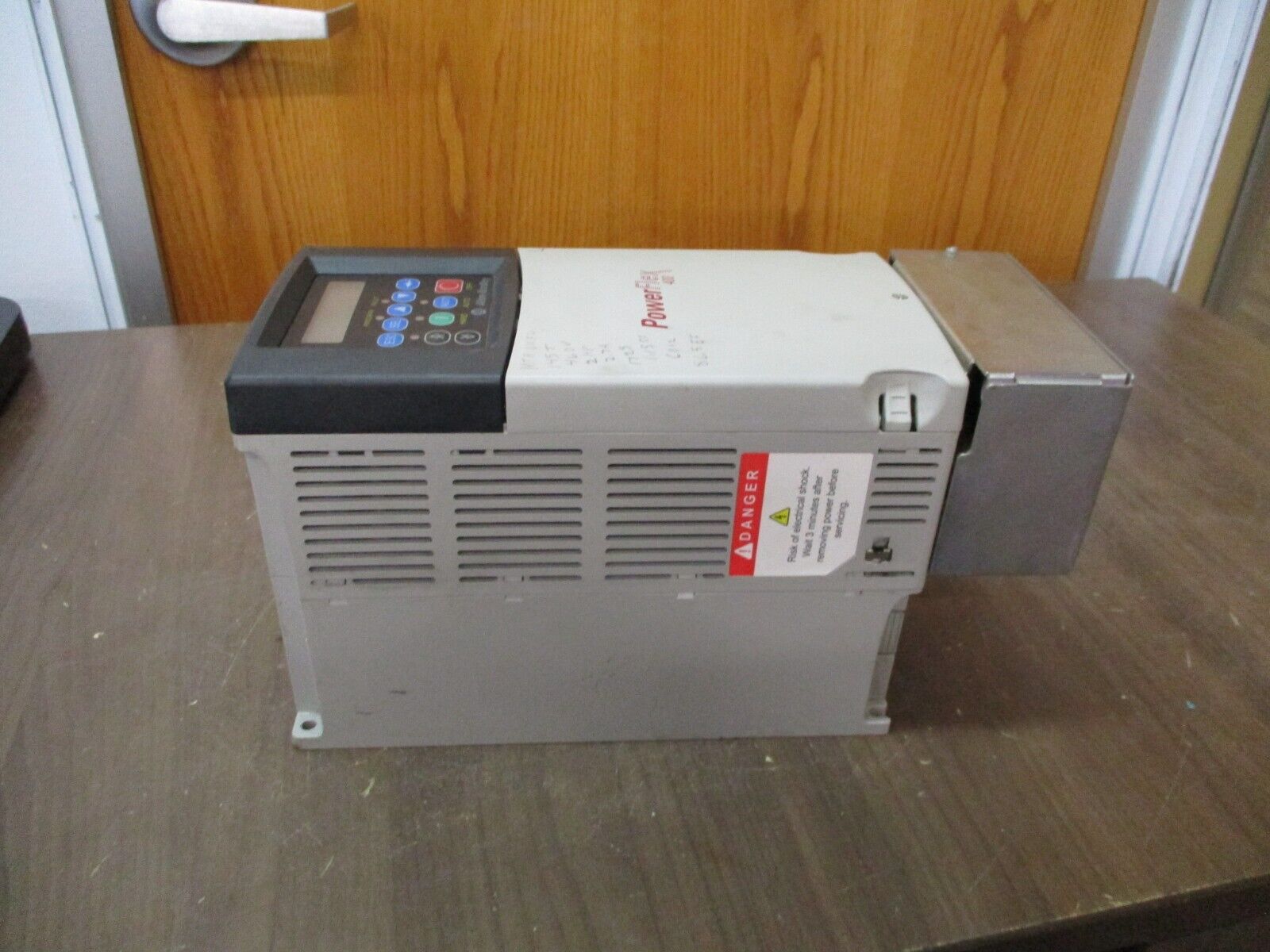 Allen-Bradley PowerFlex 400 AC Drive 22C-D012N103 Ser. A 7.5HP 3Ph Used