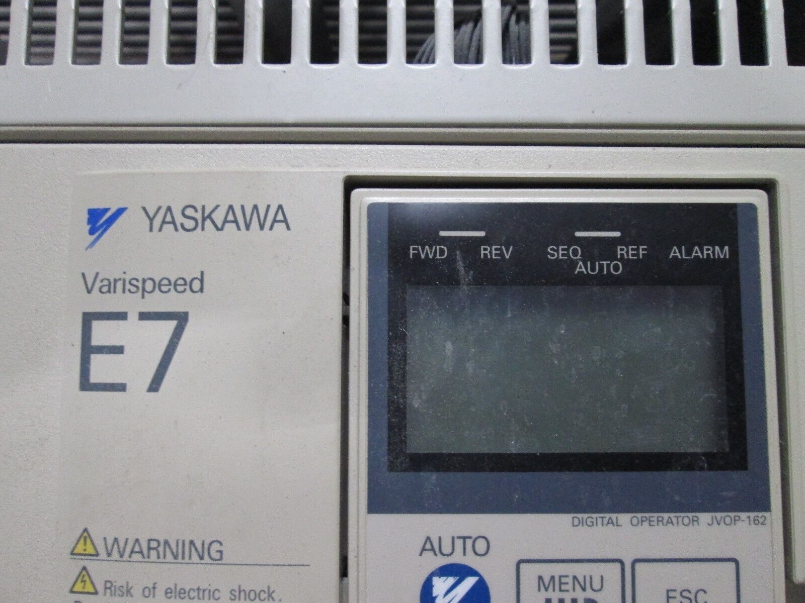 Yaskawa E7 AC Drive CIMR-E7U4030 50HP 3Ph In: 380-480V Out: 0-480V 67.2A Used