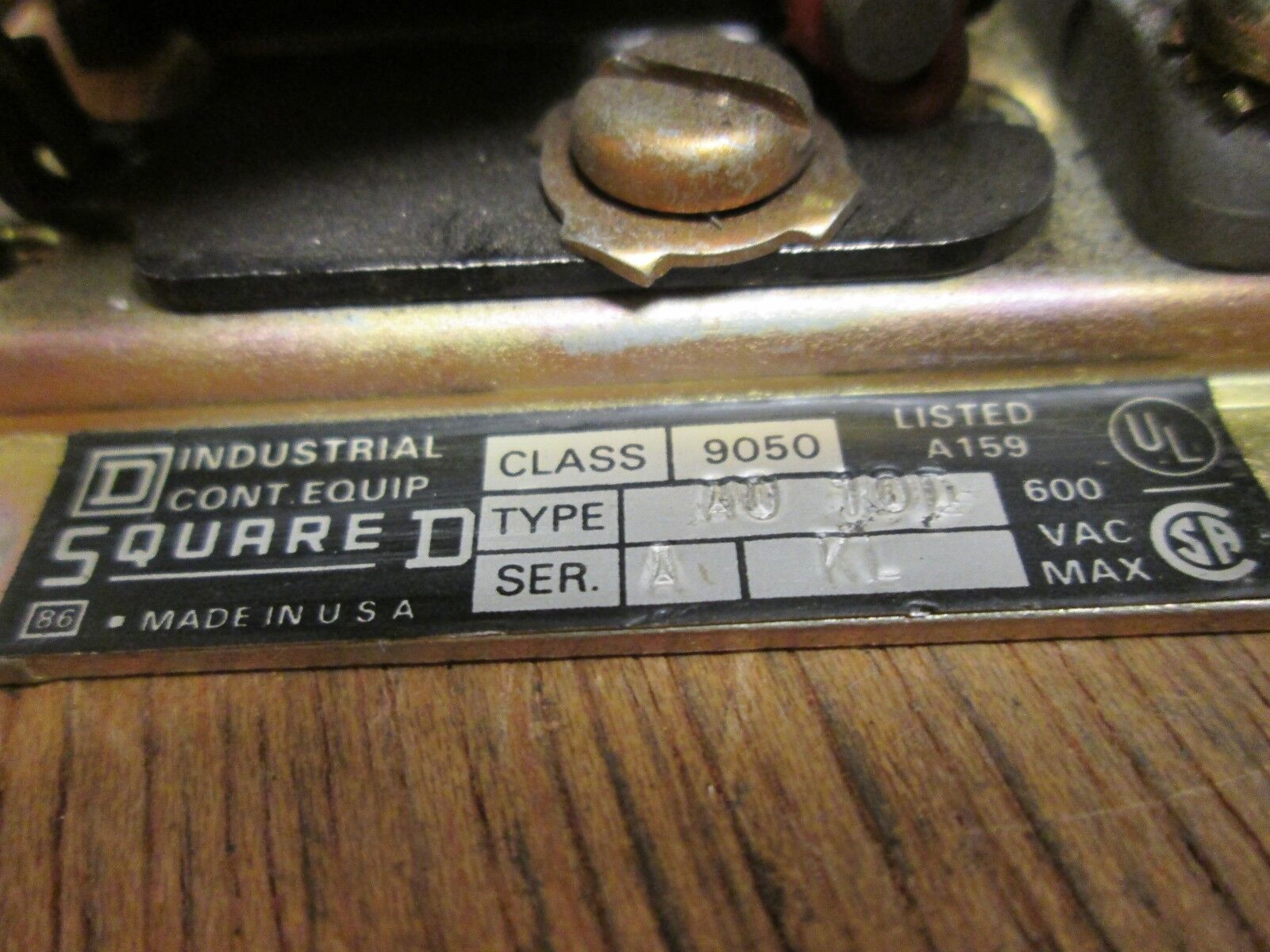 Square D Pnematic Timing Relay 9050 A0 10D 480V Coil Used