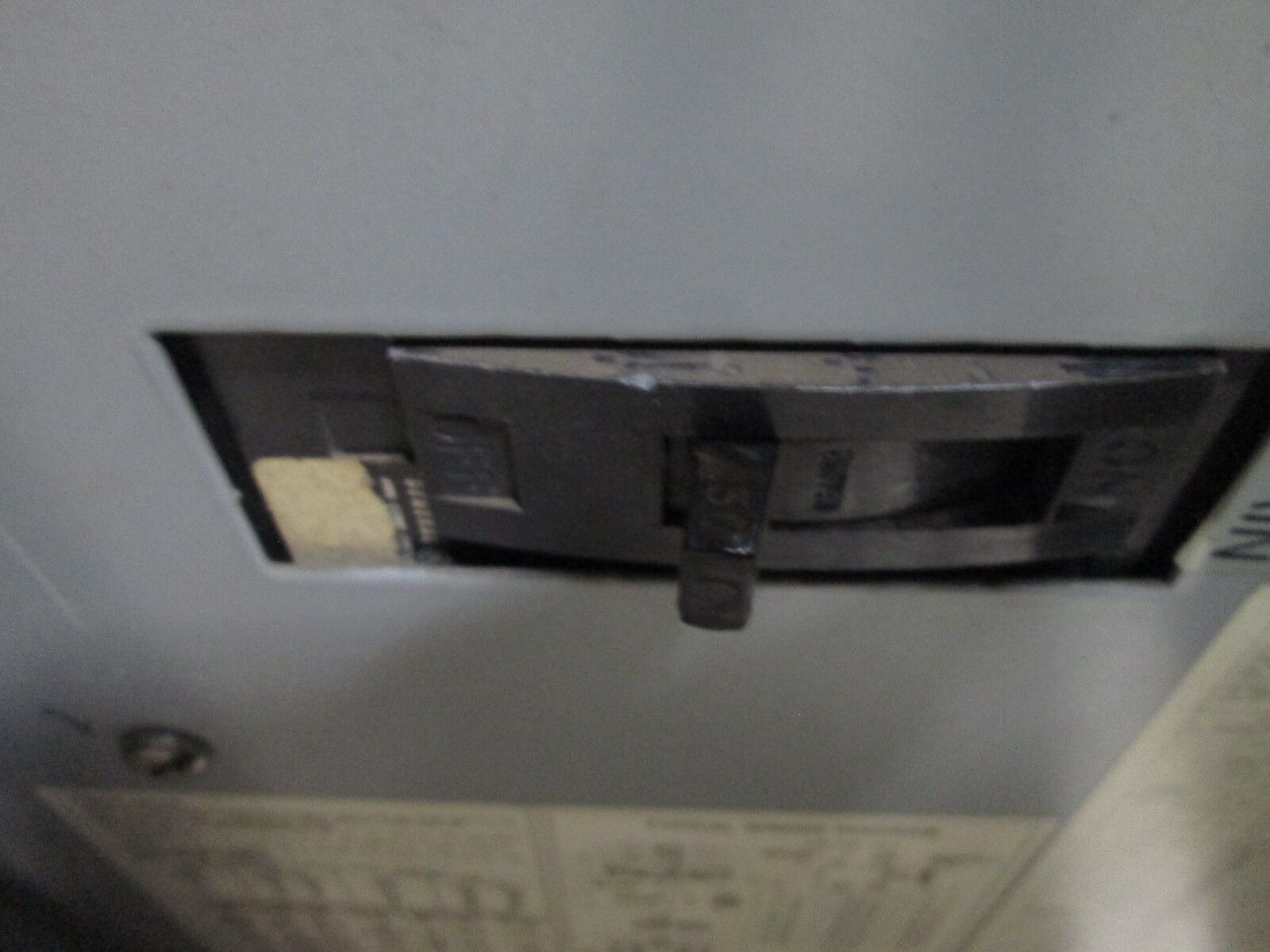 GE Main Circuit Breaker Panel AQF3422ABX AXB4 150A Main Breaker 225A 208Y/120V