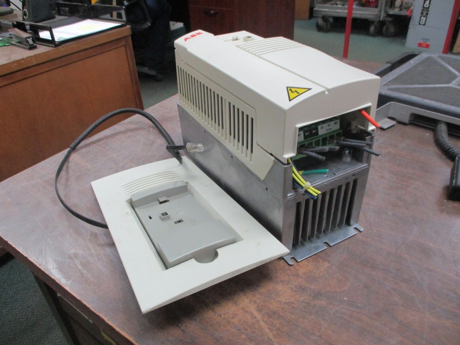 ABB ACH401 AC Drive ACH401C00432 3HP 3Ph w/ External Keypad Mount Used