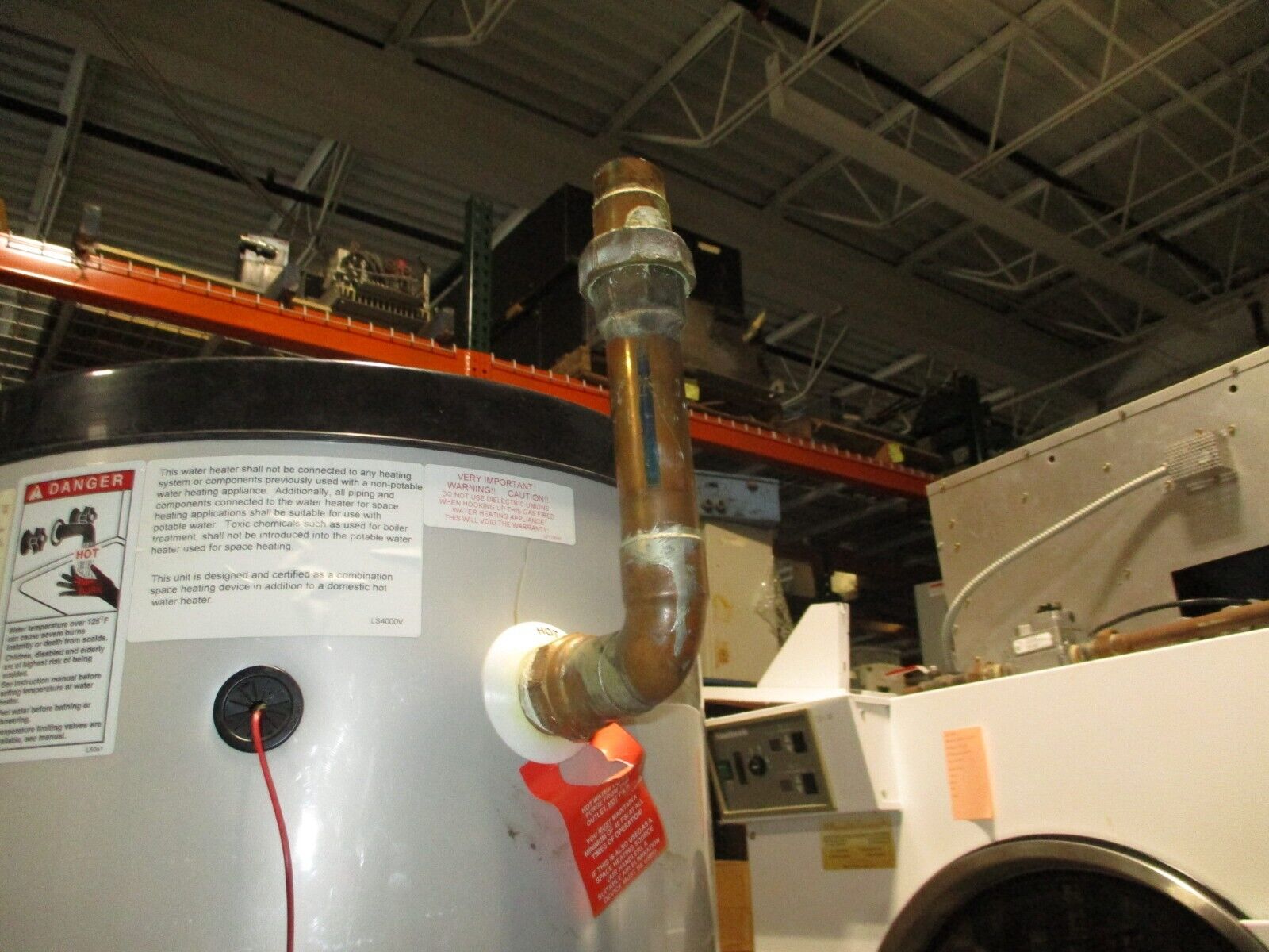 HTP Voyager Water Heater SSV199-80RB R1 80-Gallon 199,000 BTU MFD: 2008 Used